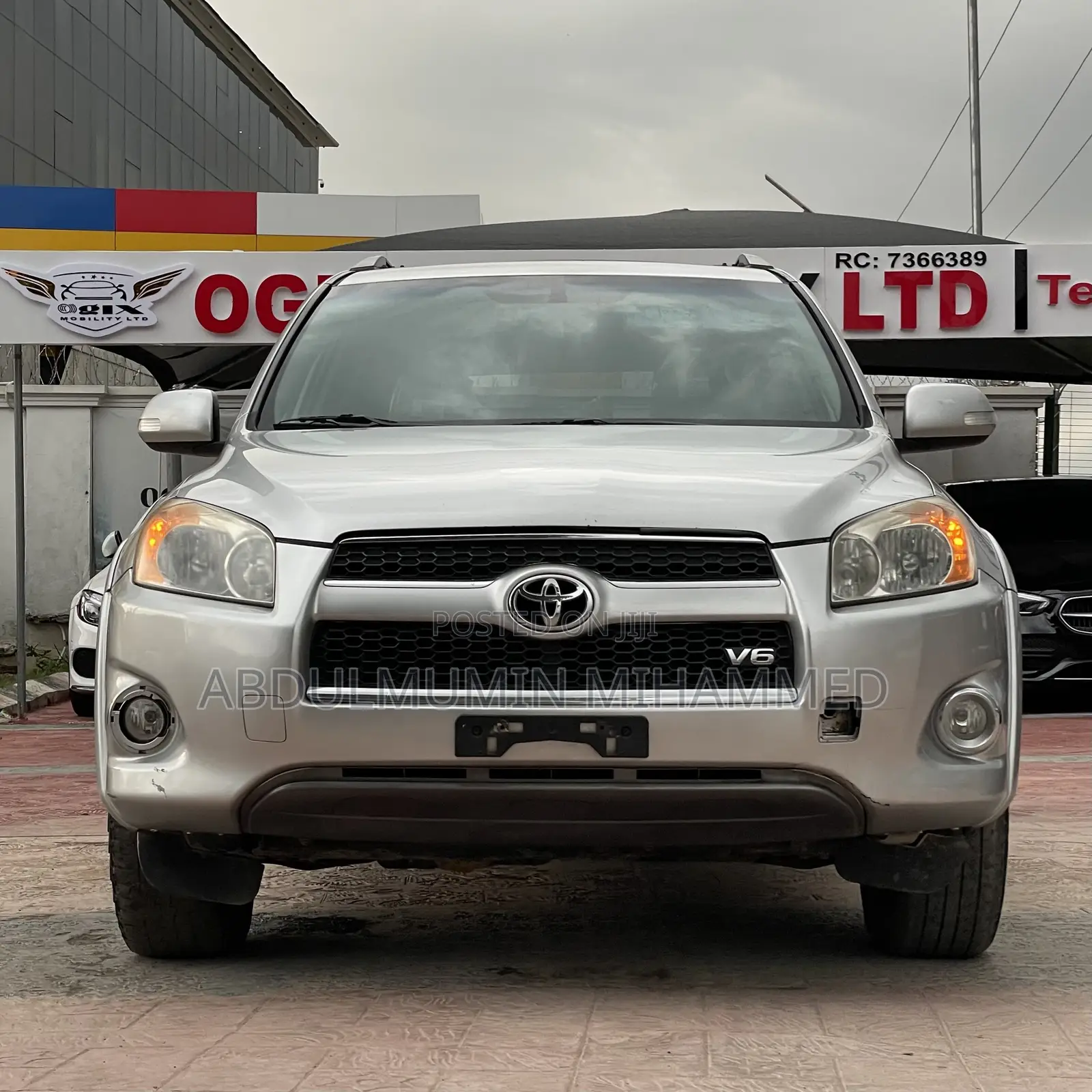 Toyota RAV4 Limited 2011 Silver