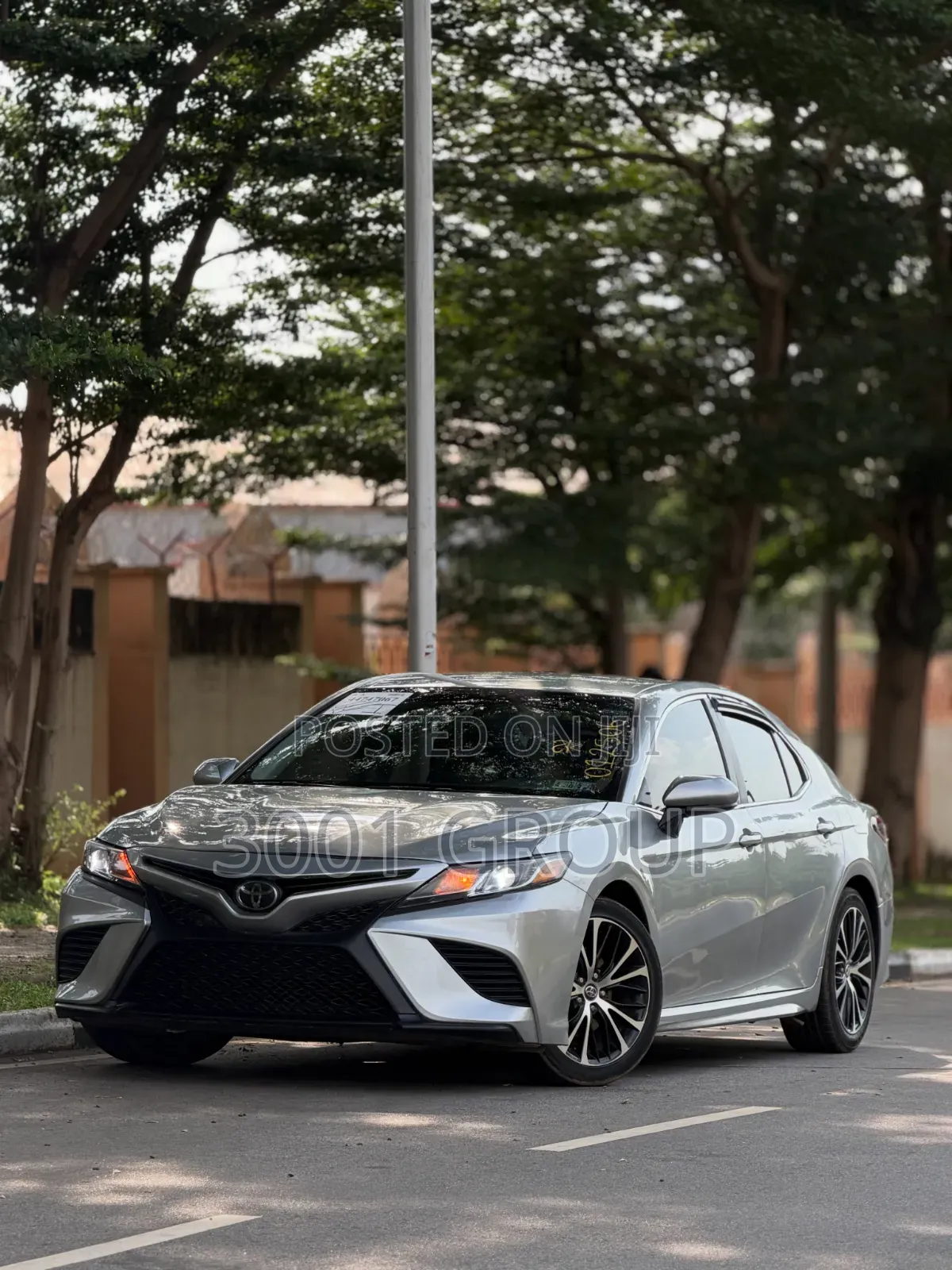 Toyota Camry 2018 Silver
