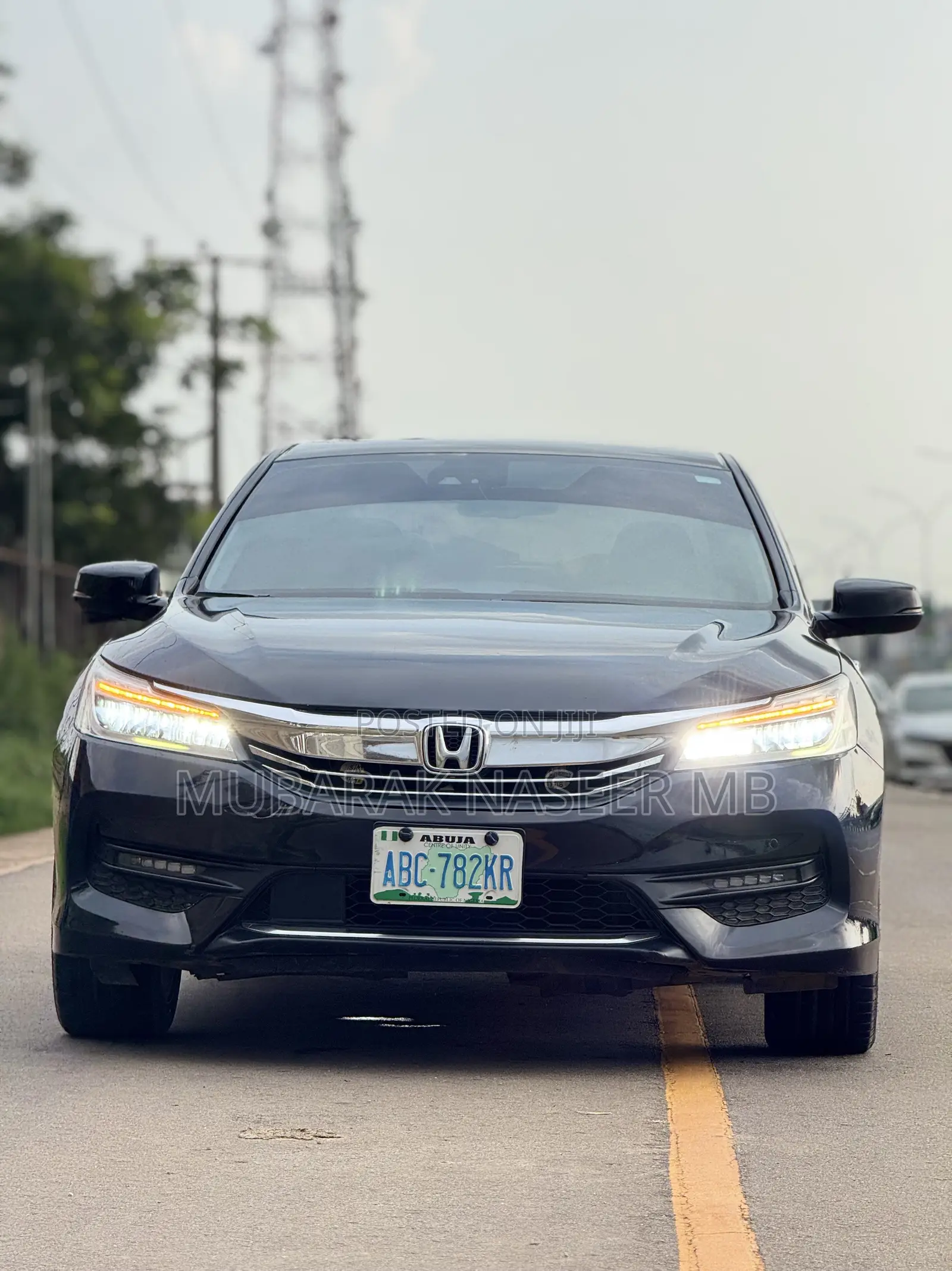 Honda Accord Touring V6 4dr Sedan FWD (3.5L 6cyl 6A) 2017 Black