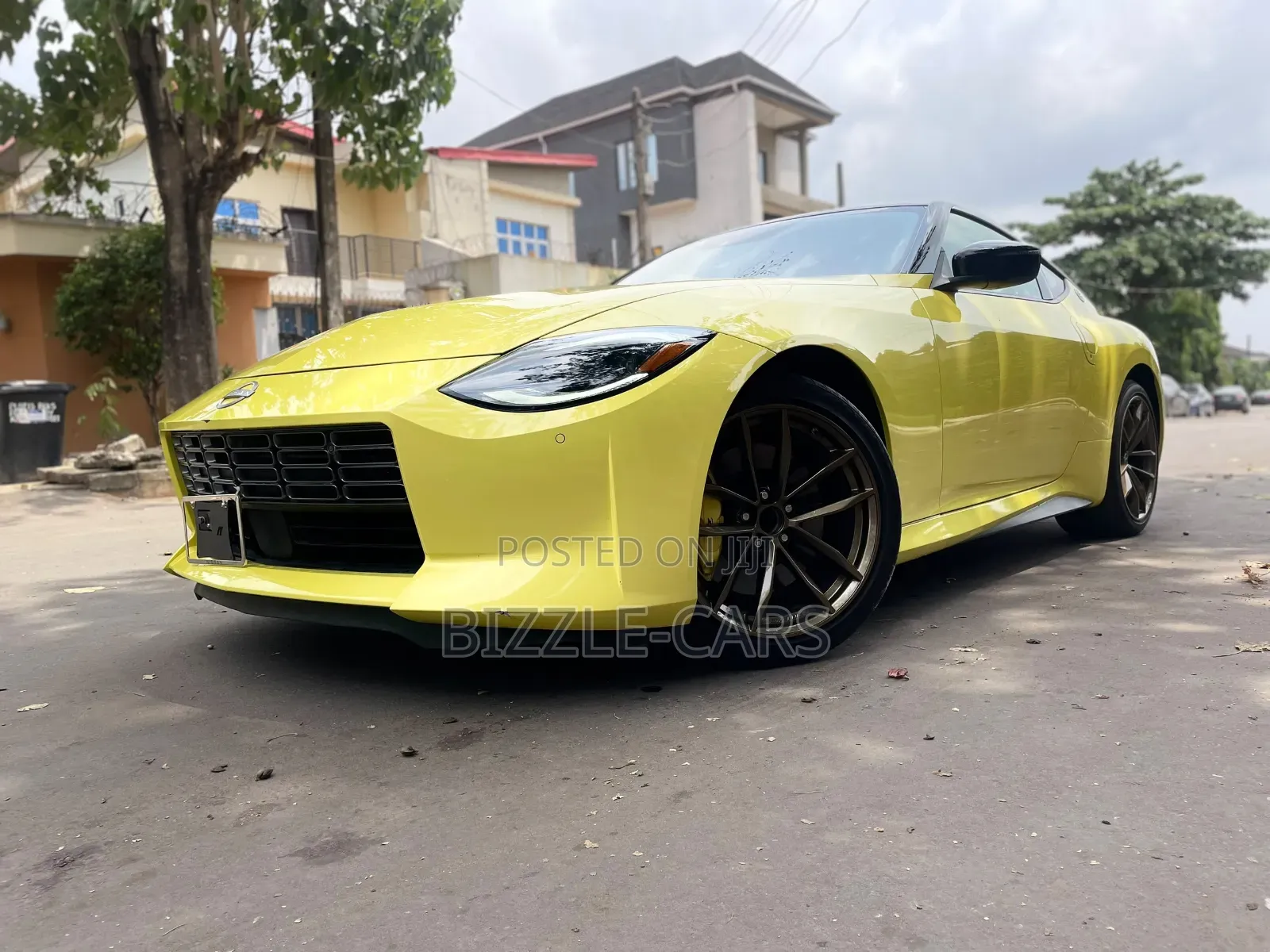 Nissan 370Z 2024 Yellow