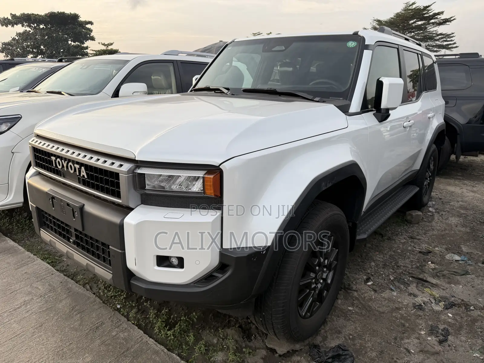 Toyota Land Cruiser 2025 White