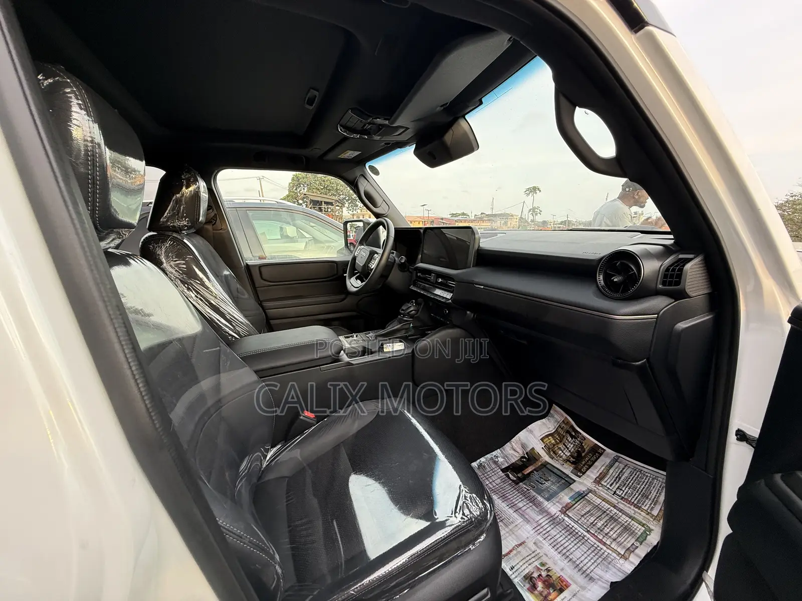 Toyota Land Cruiser 2025 White
