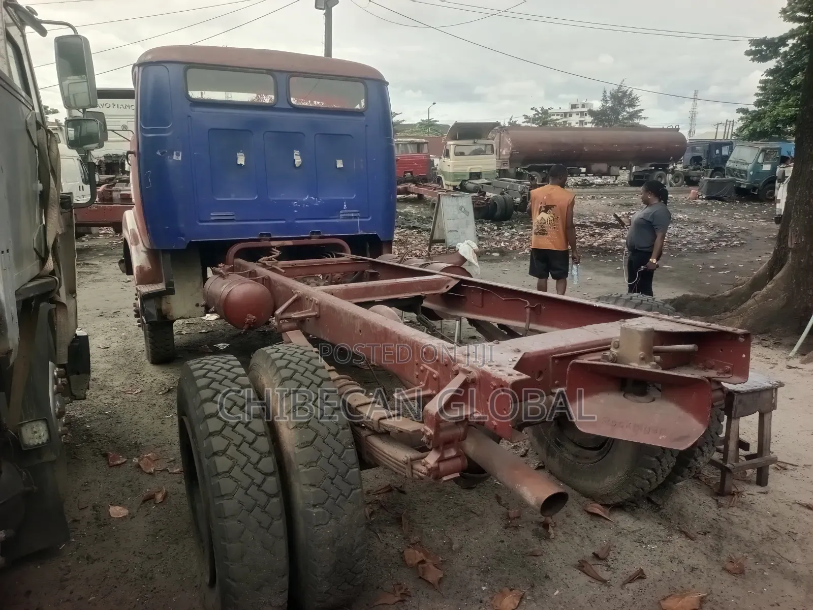 Mercedes Benz 911 Truck (Cab and Chassis, Foreign Used)
