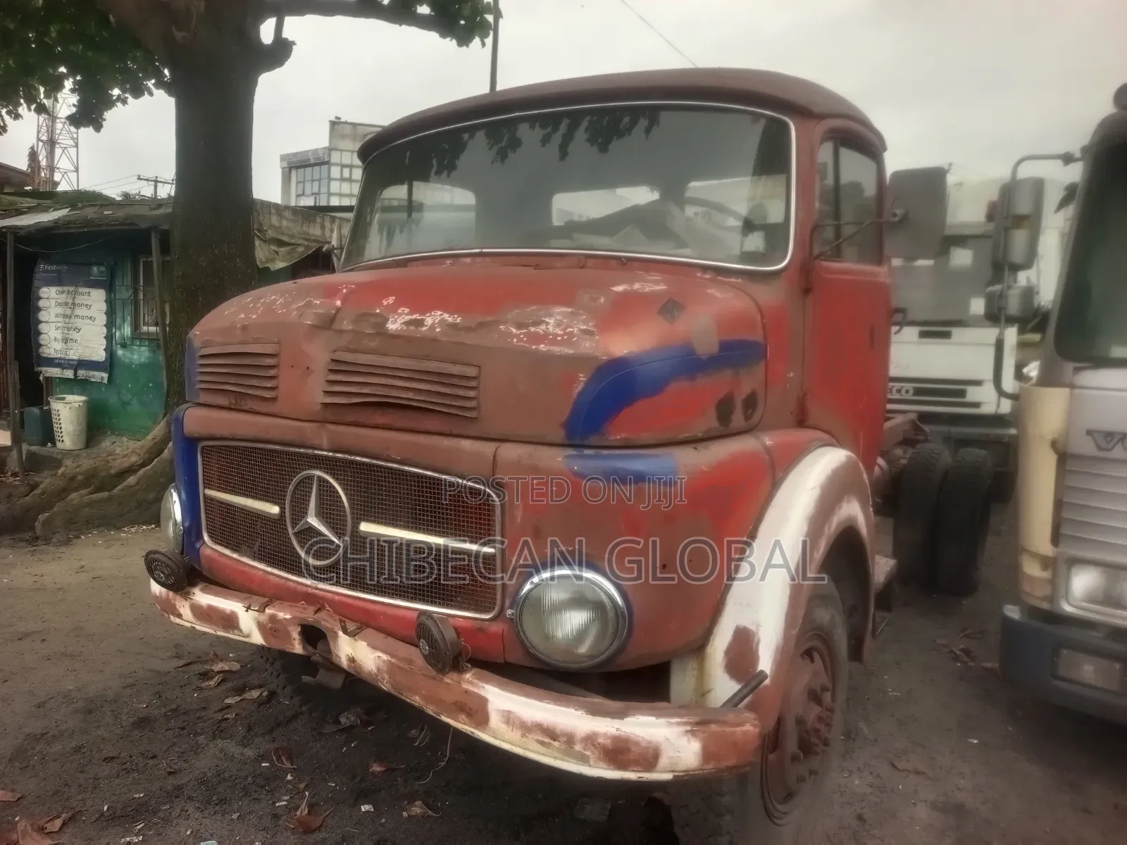 Mercedes Benz 911 Truck (Cab and Chassis, Foreign Used)