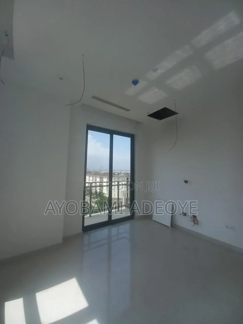 5bdrm Apartment in Lugard Avenue, Old Ikoyi for sale