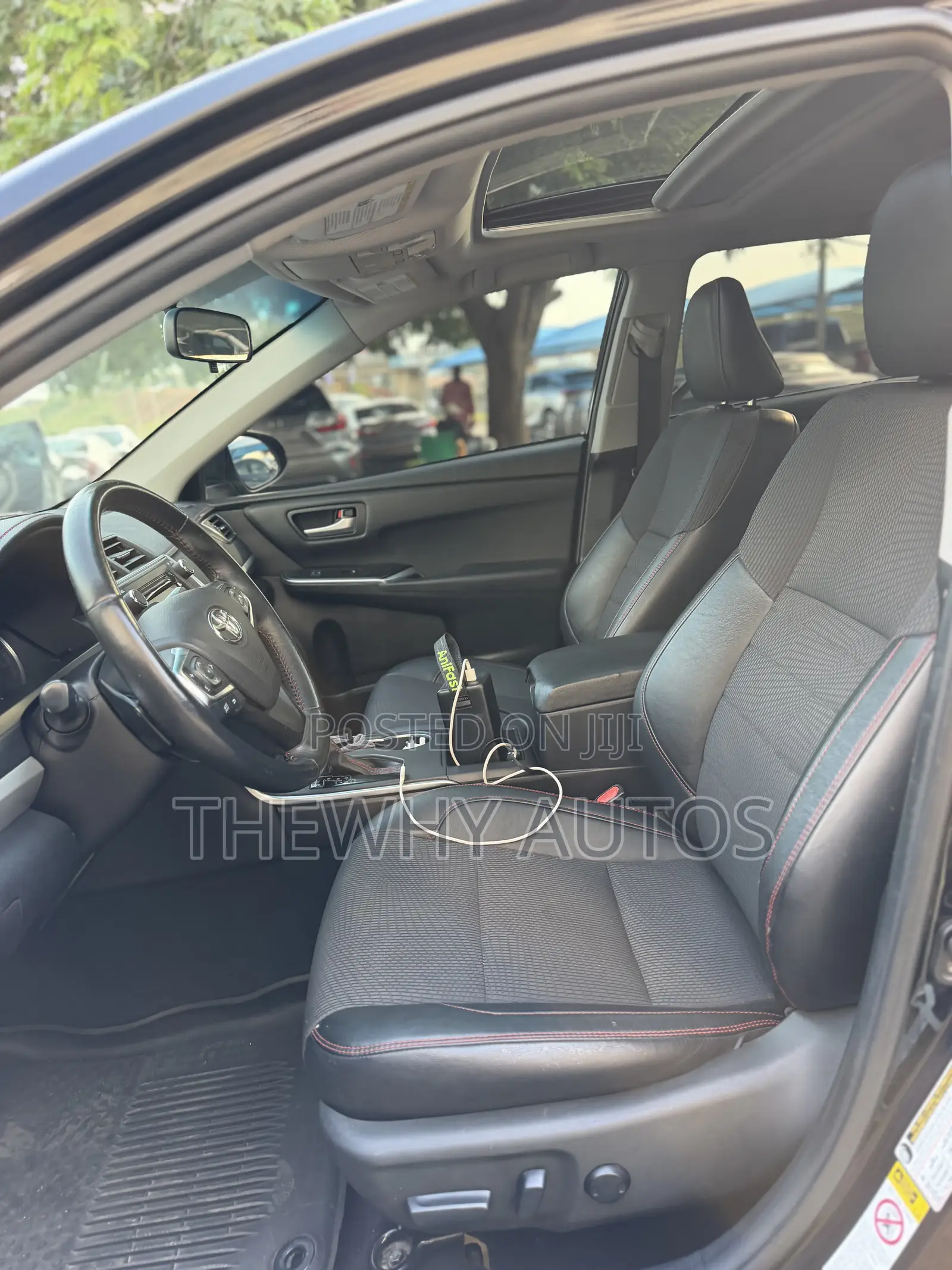 Toyota Camry SE 4dr Sedan (2.5L 4cyl 6A) 2017 Black