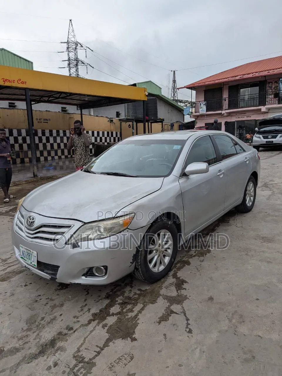 Toyota Camry 2010 Silver