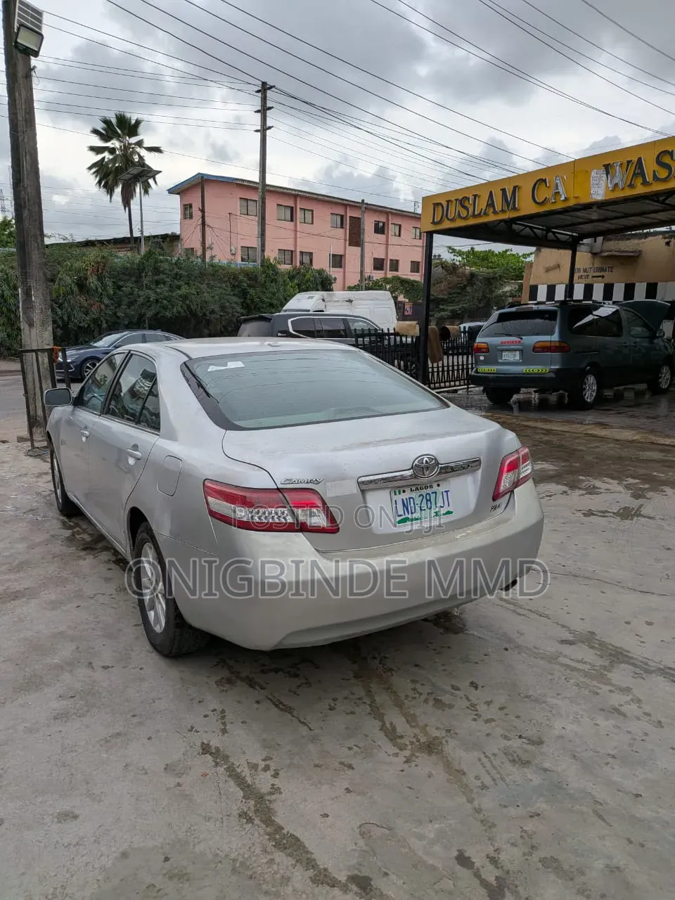 Toyota Camry 2010 Silver