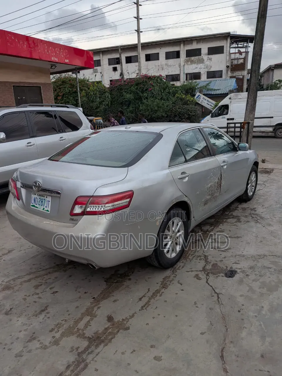 Toyota Camry 2010 Silver