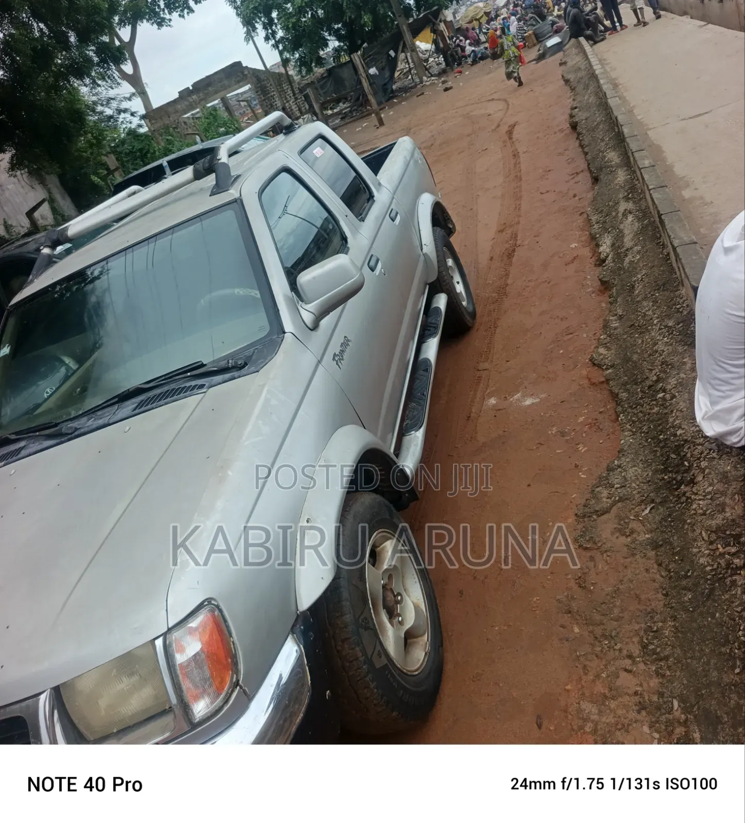 Nissan Frontier 2002 Silver