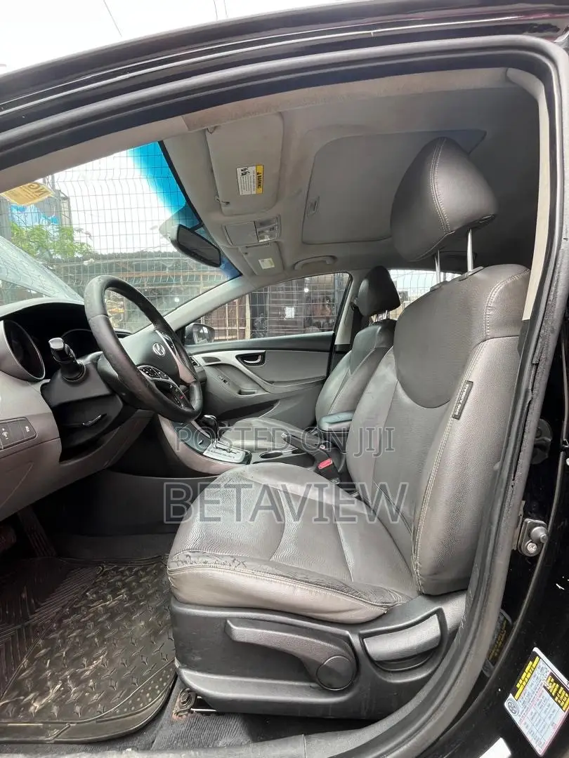 Hyundai Elantra 2011 Black