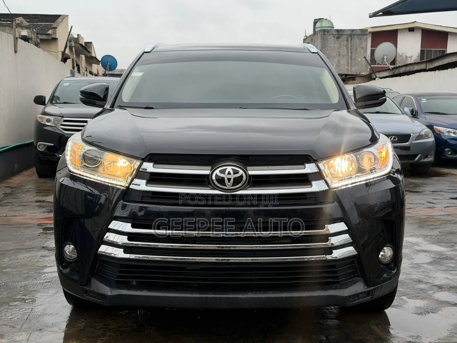 Toyota Highlander XLE V6 4x4 (3.5L 6cyl 6A) 2016 Black