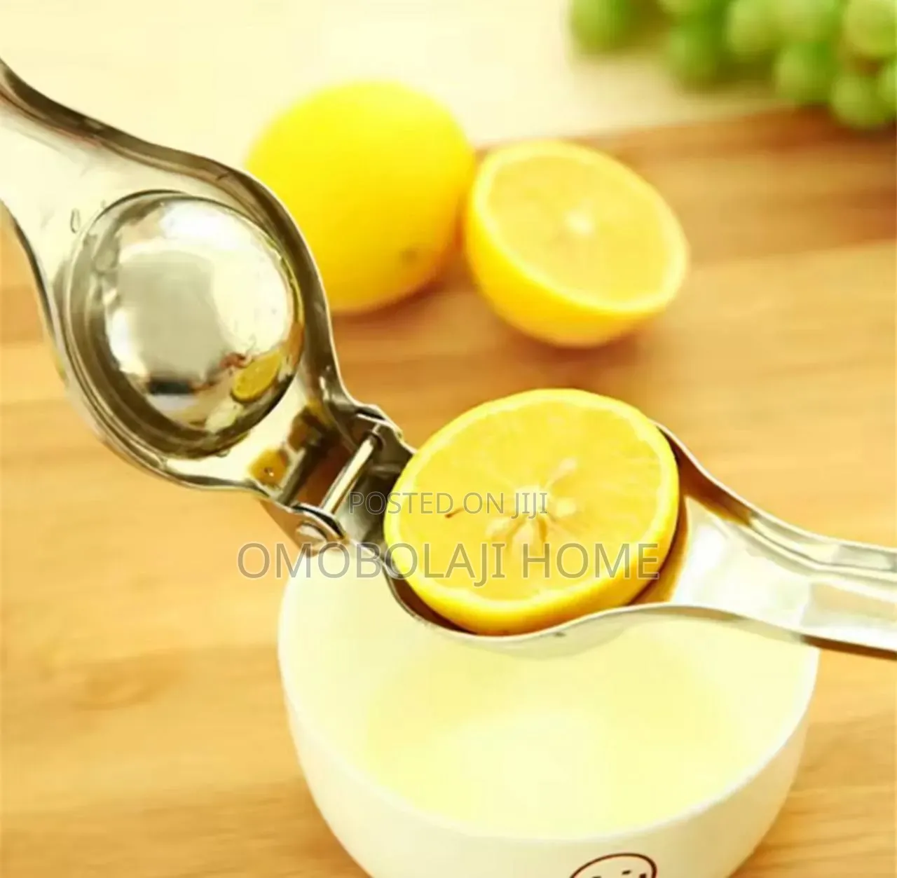 Stainless Steel Manual Lemon Squeezer - Hand Citrus Juicer