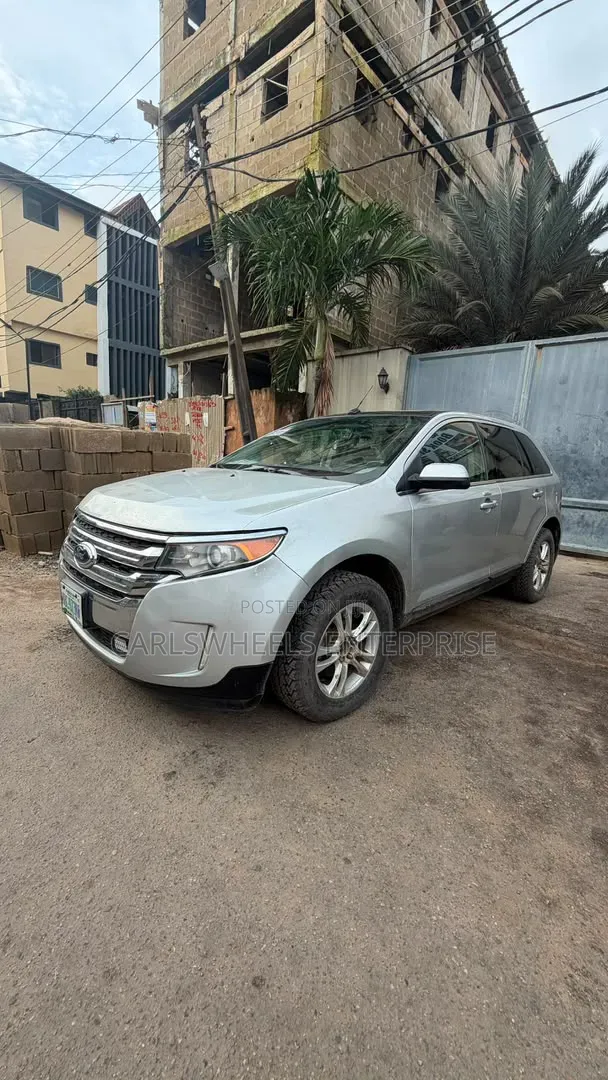 Ford Edge 2012 Silver