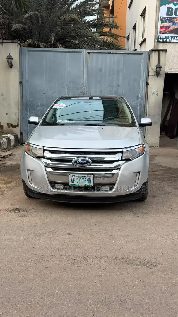 Ford Edge 2012 Silver