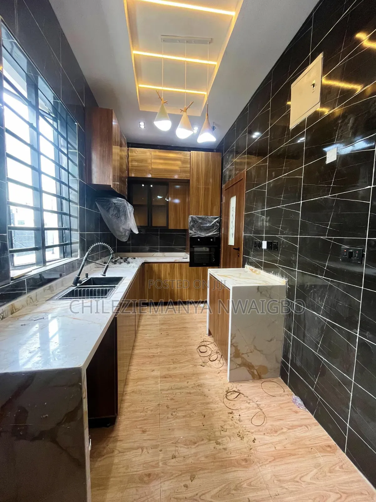 4bdrm Duplex in Ikota for sale