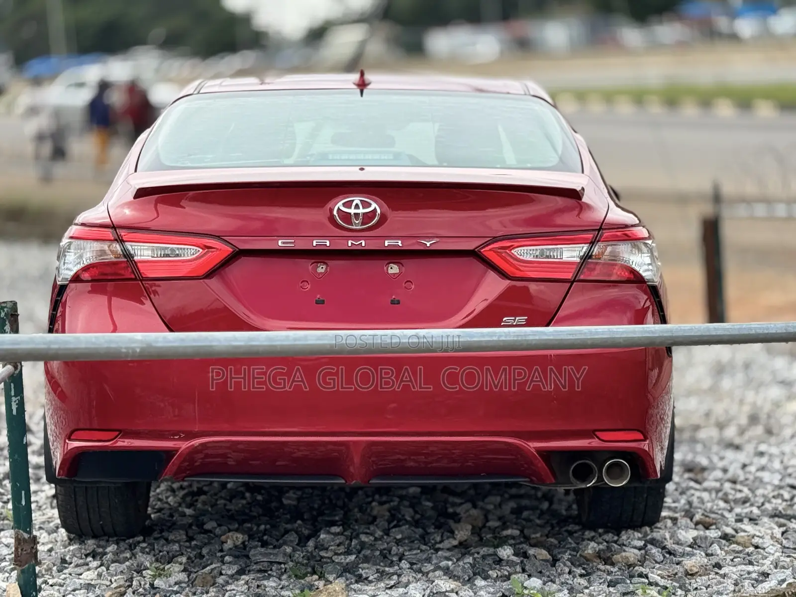 Toyota Camry SE (2.5L 4cyl 8A) 2019 Red