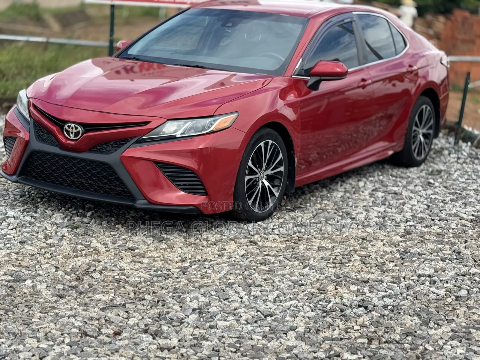 Toyota Camry SE (2.5L 4cyl 8A) 2019 Red