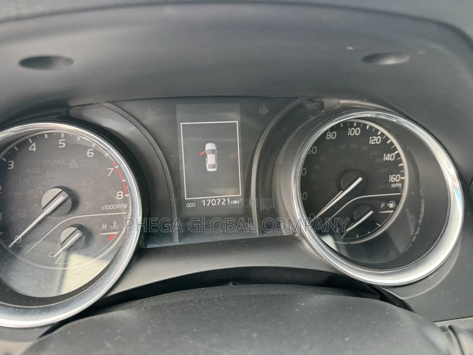 Toyota Camry SE (2.5L 4cyl 8A) 2019 Red