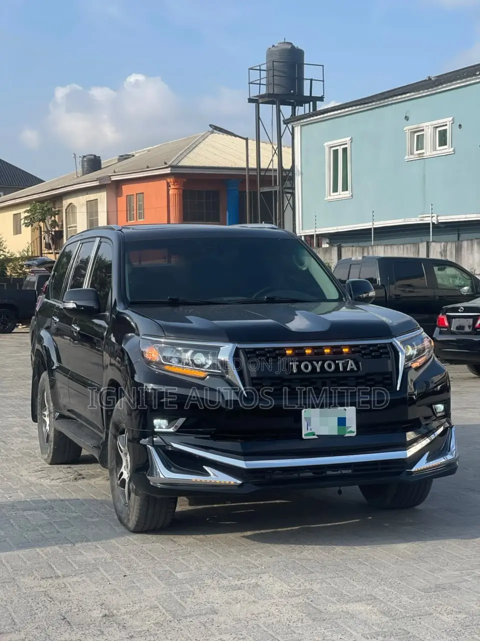 Toyota Land Cruiser Prado 2023 Black