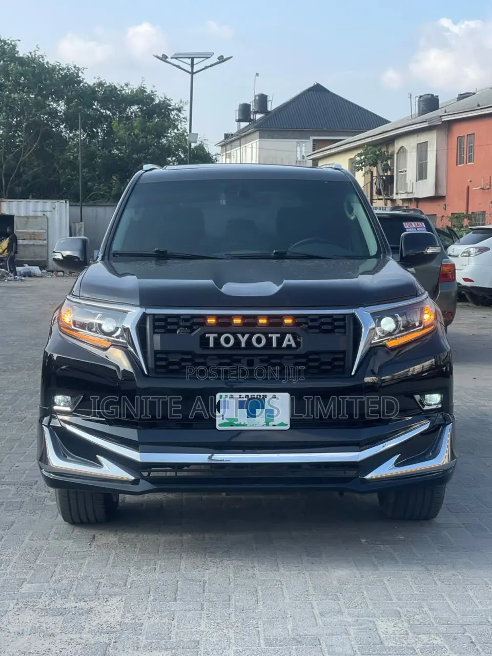 Toyota Land Cruiser Prado 2023 Black