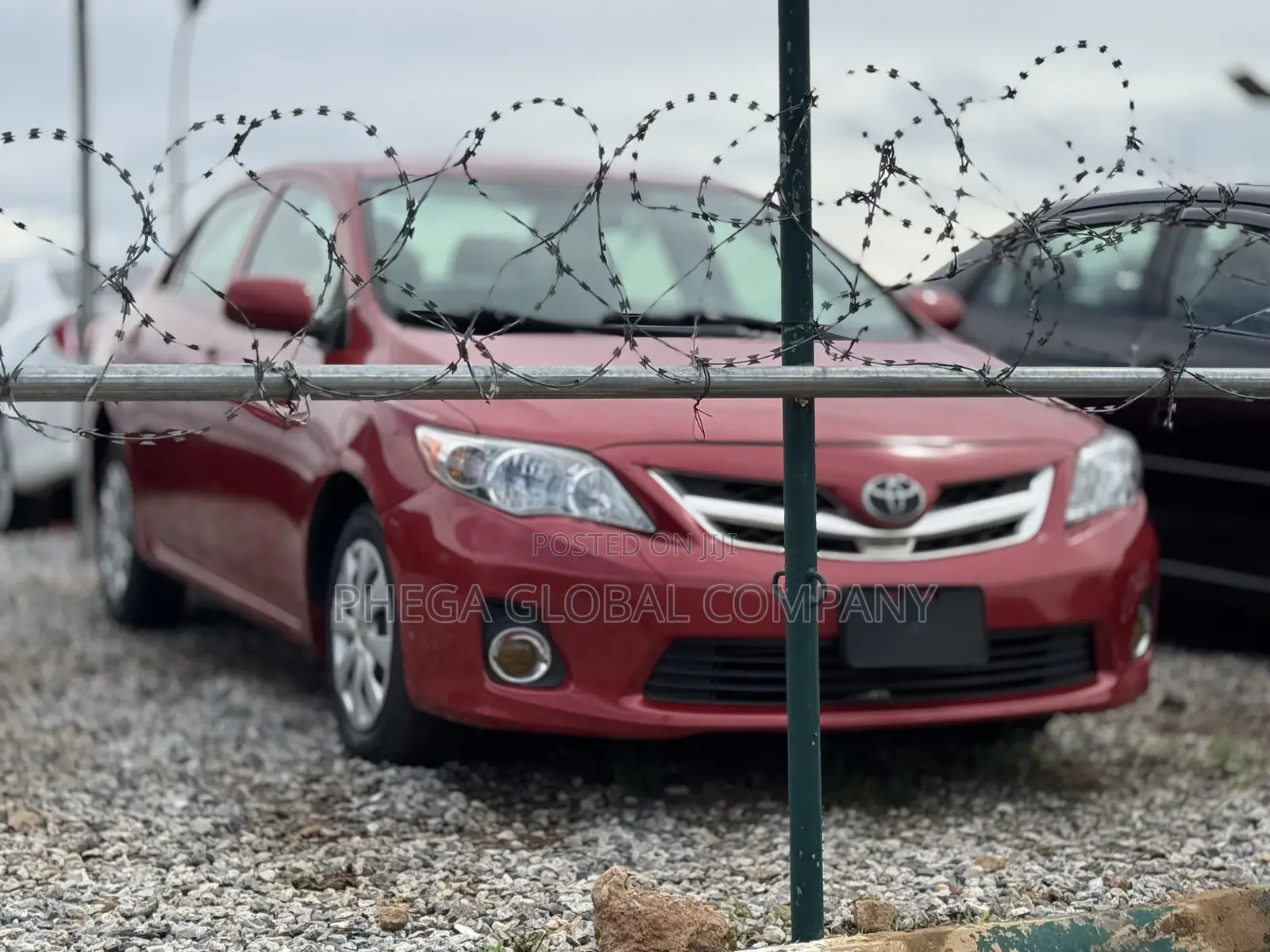 Toyota Corolla LE 4dr Sedan (1.8L 4cyl 4A) 2011 Red