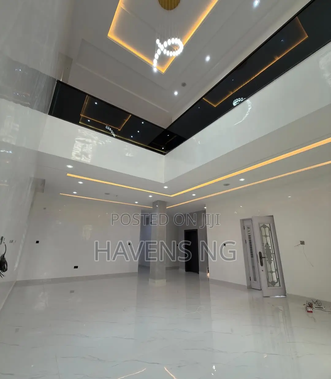 5bdrm Duplex in Apo Resettlement for sale