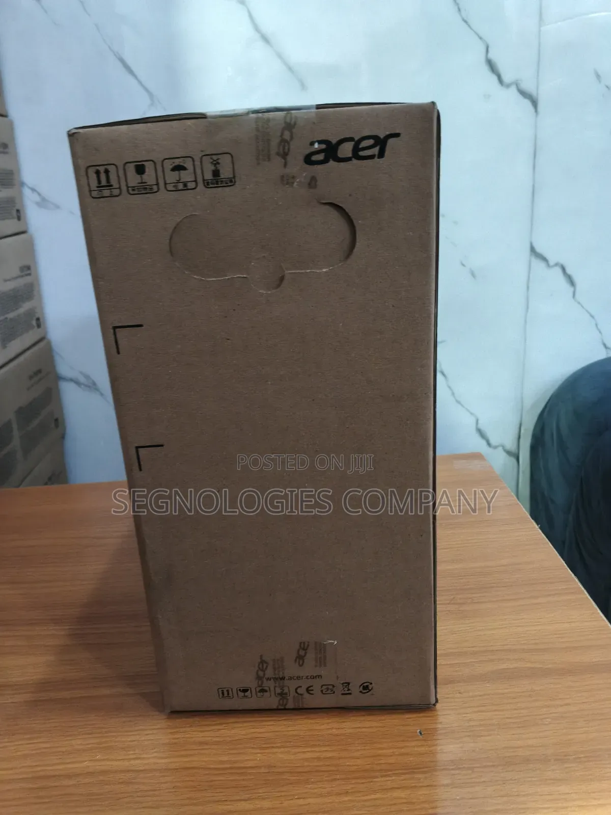Acer H6815 4000 Lumens 3D Ready UHD DLP Projector