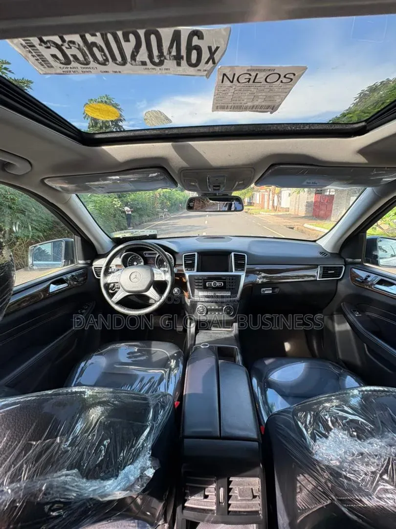 Mercedes-Benz M Class ML350 4MATIC 4dr SUV AWD (3.5L 6cyl 7A) 2014