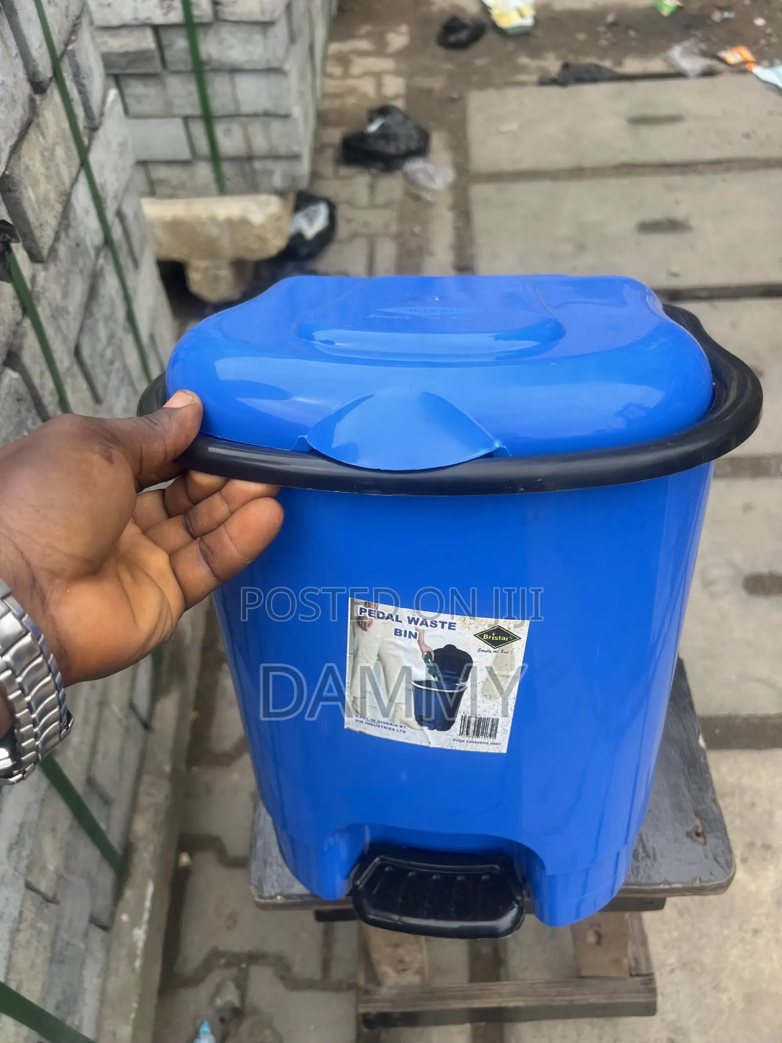 Plastic Bristar Pedal Waste Bin