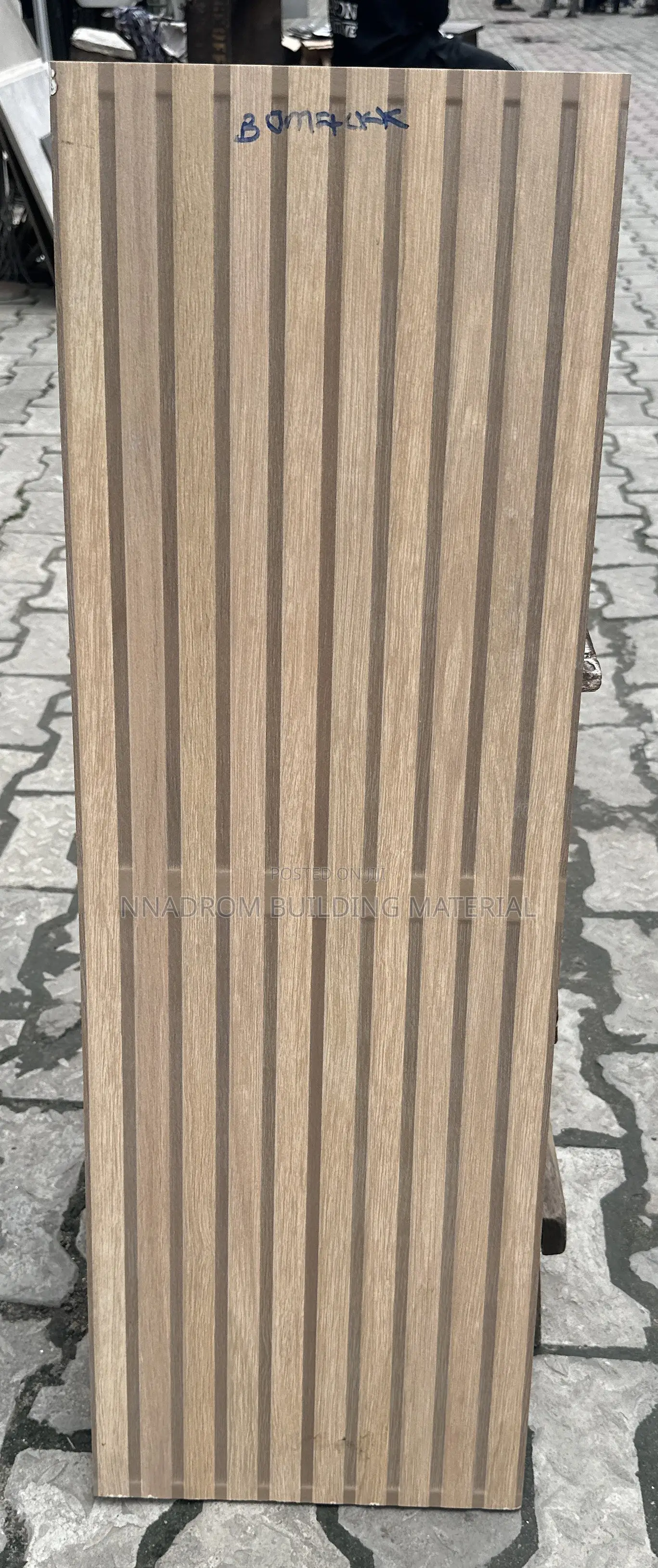30/90 Wall Tiles Decor