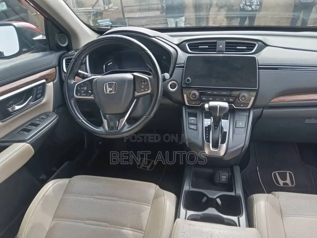 Honda CR-V Touring AWD 2018 Red