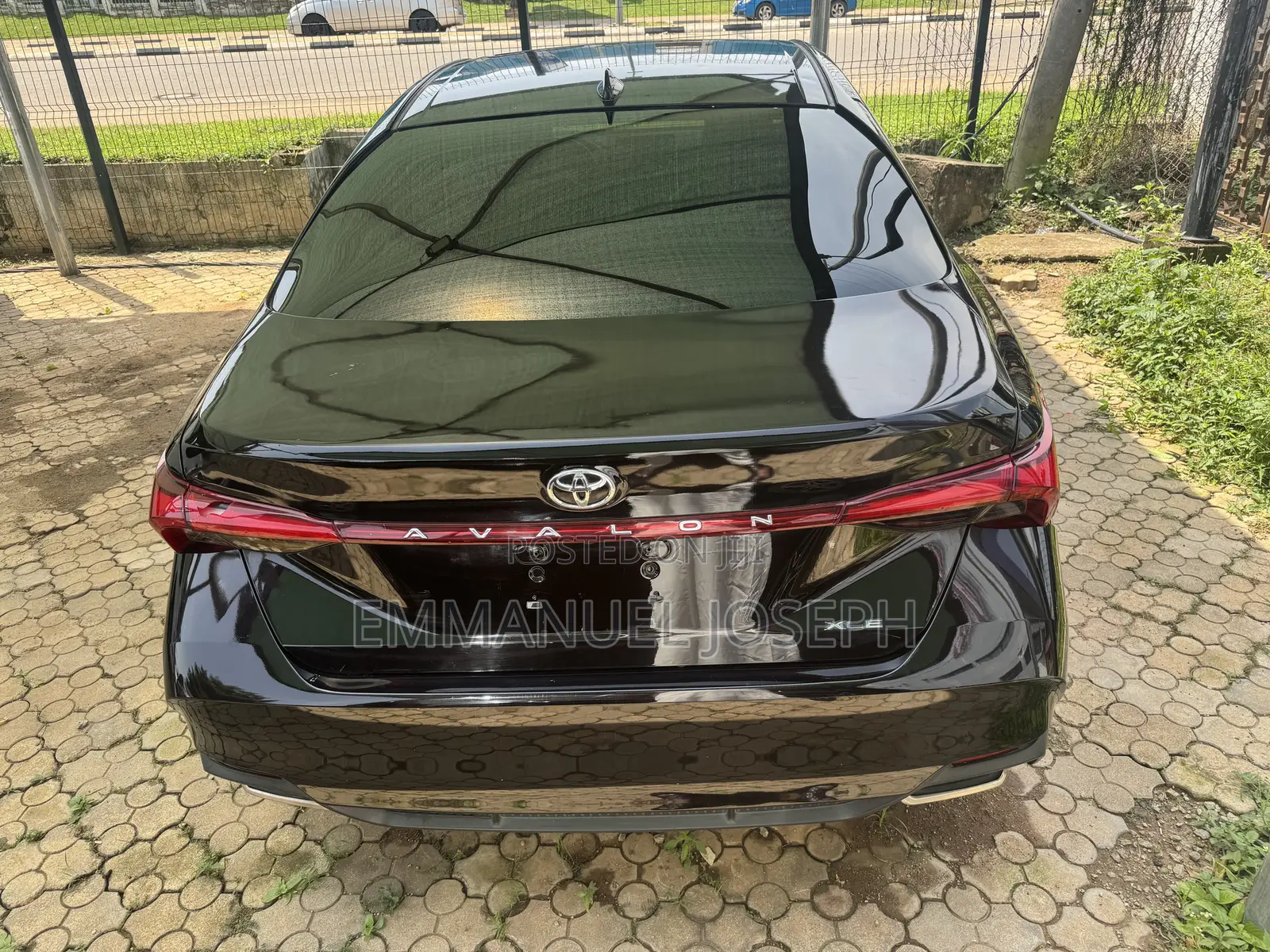 Toyota Avalon XLE FWD Sedan (3.5L V6 8A) 2019 Black