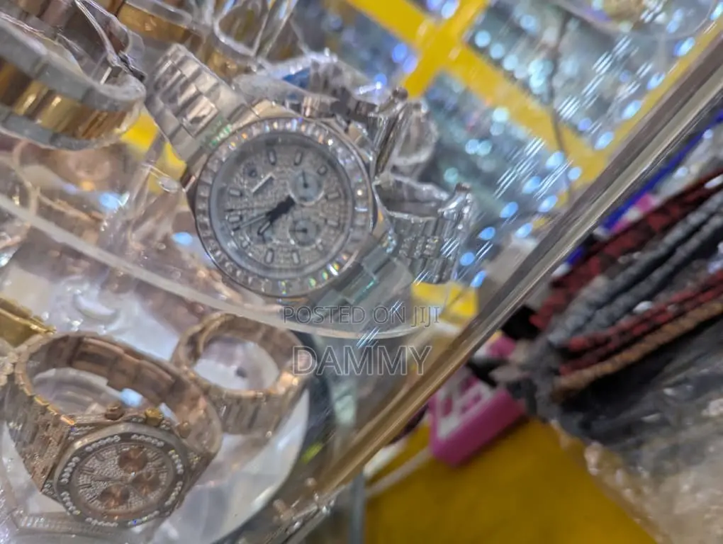 High Quality Rolex Working Chronograph With Premium Chain Strap