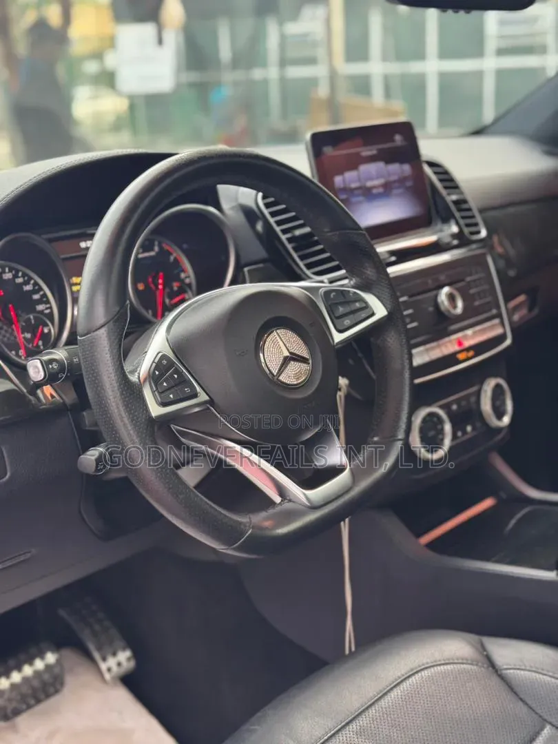 Mercedes-Benz GLE-Class 2020 Black