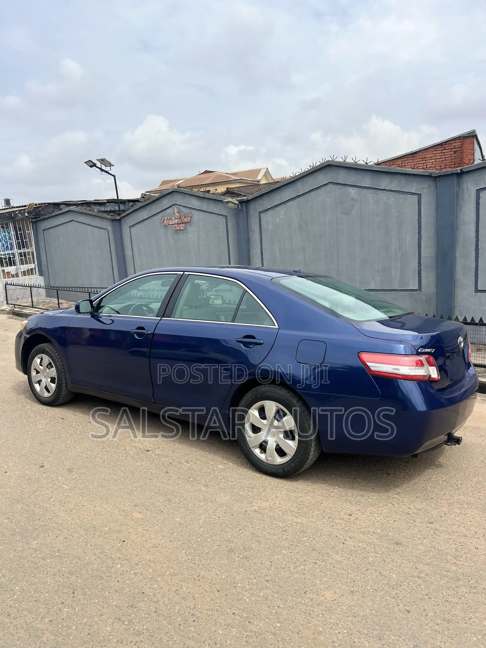 Toyota Camry 2010 Blue