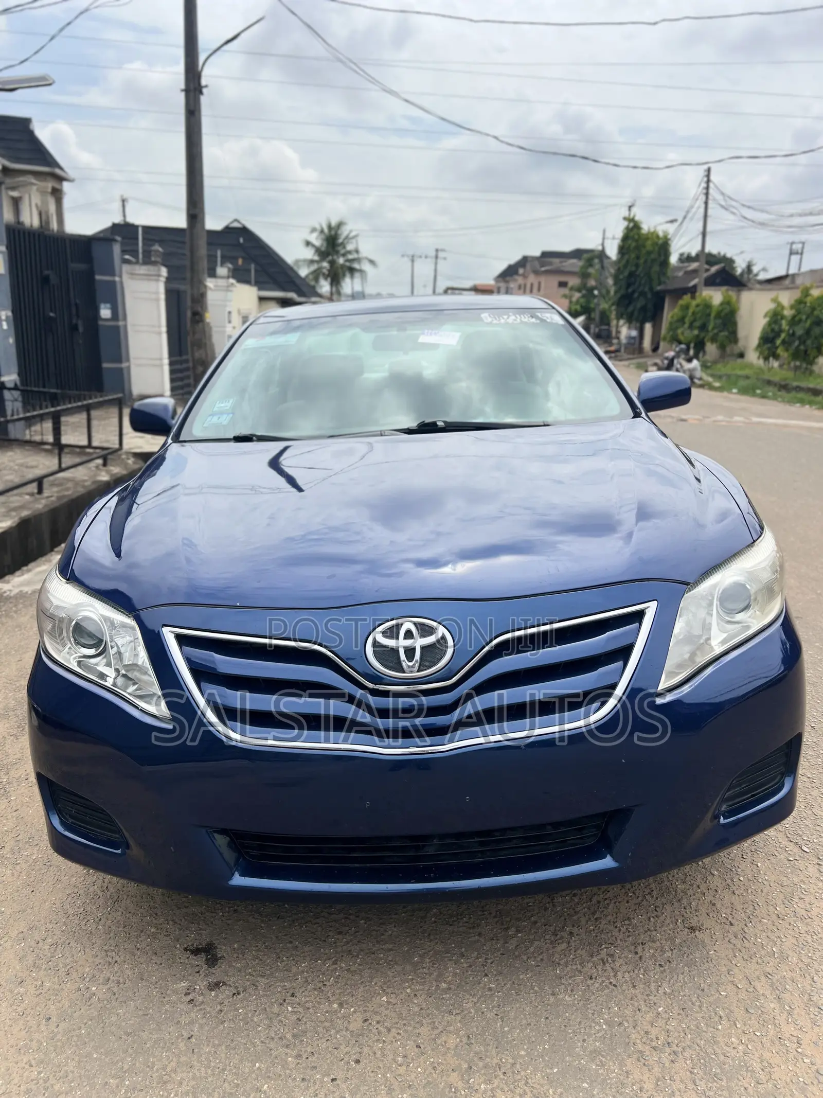 Toyota Camry 2010 Blue