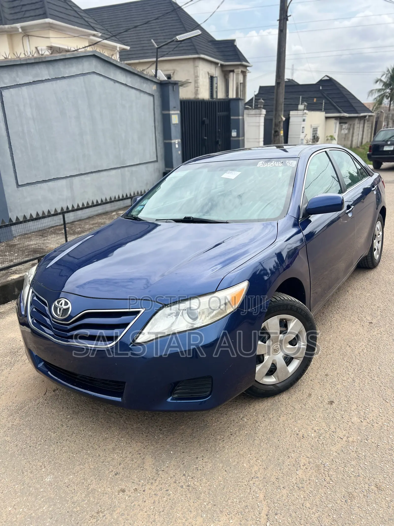 Toyota Camry 2010 Blue