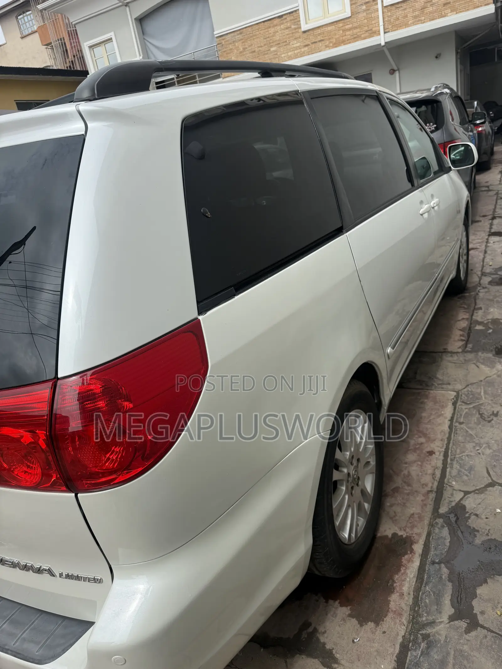 Toyota Sienna XLE Limited 2008 White
