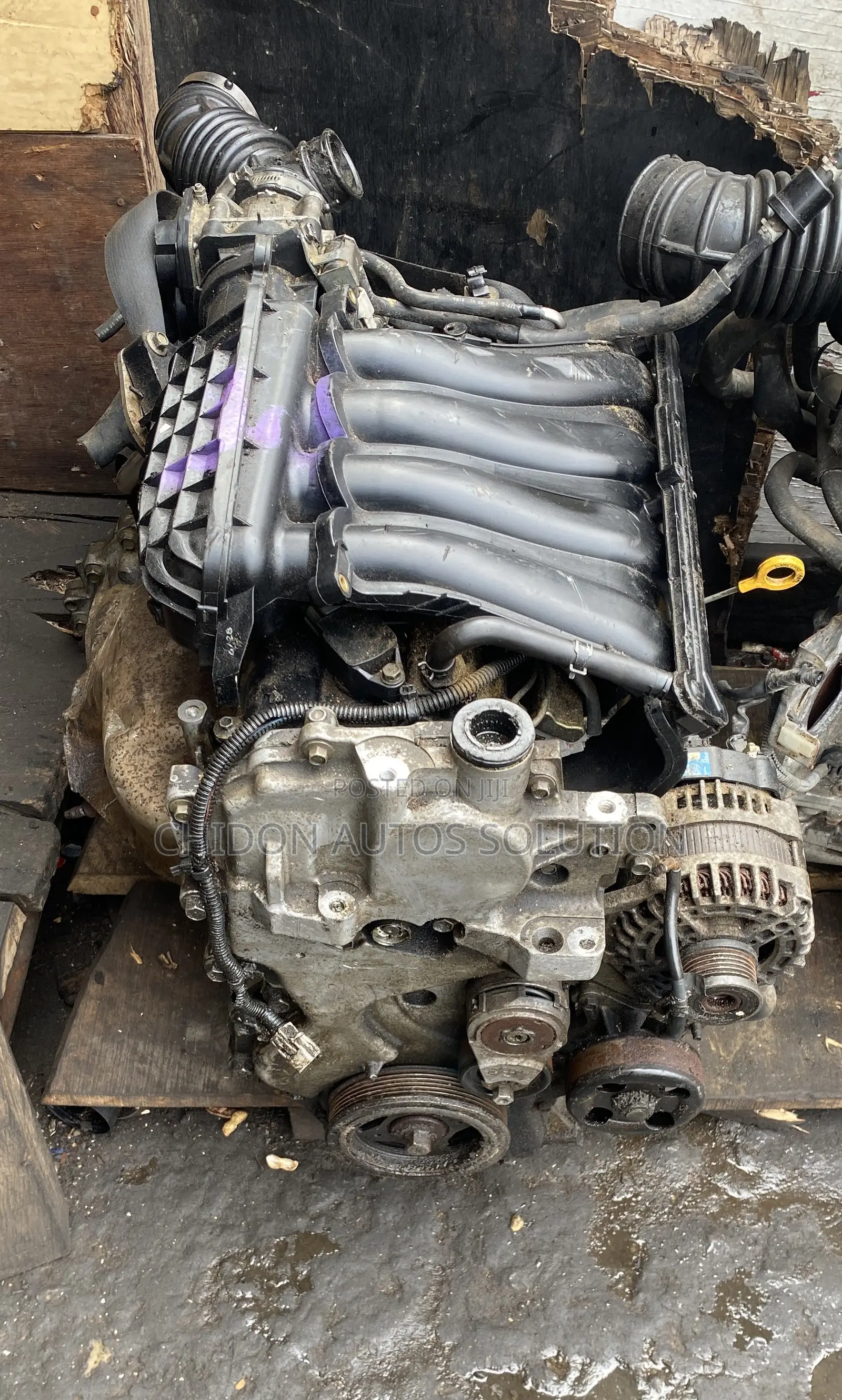 Nissan Tiida 2010 Engine