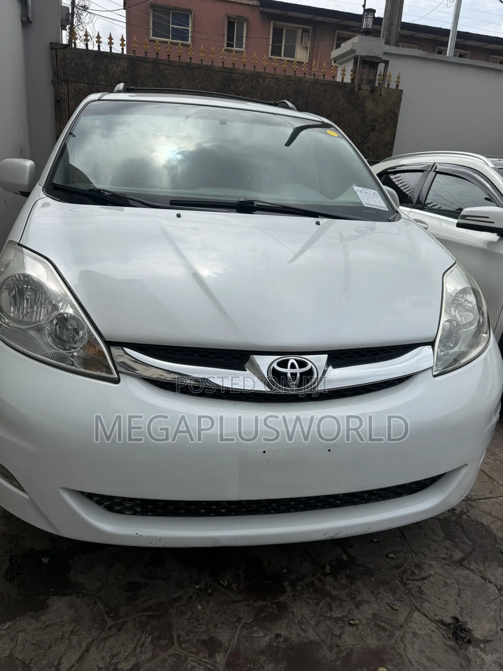 Toyota Sienna XLE Limited 2008 White
