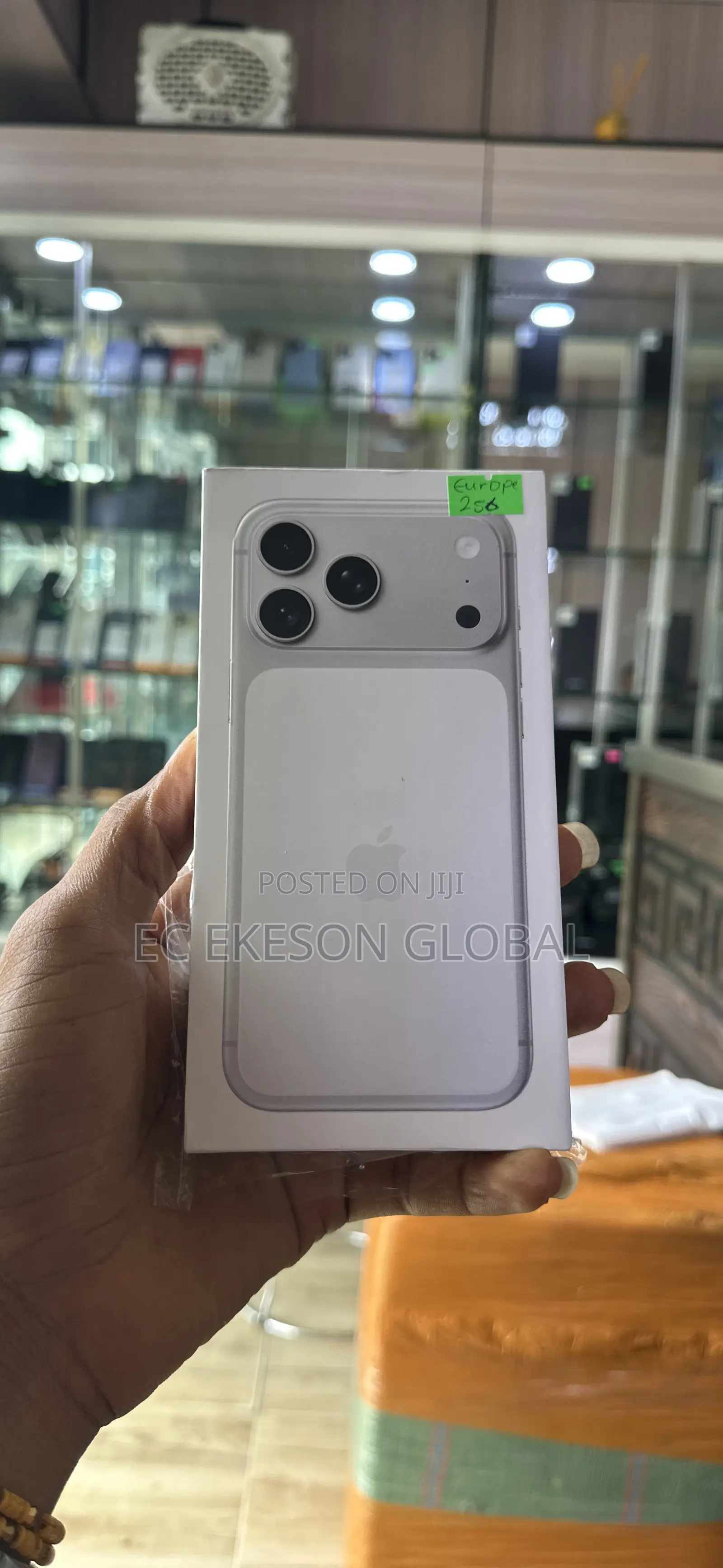 New Apple iPhone 17 Pro Max 256 GB Silver