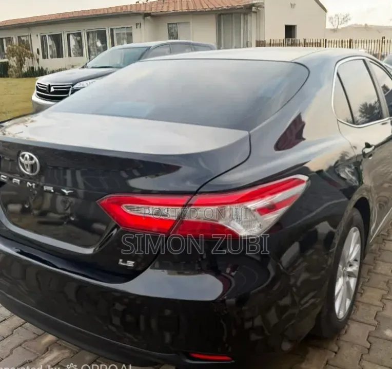 Toyota Camry SE (2.5L 4cyl 8A) 2019 Black
