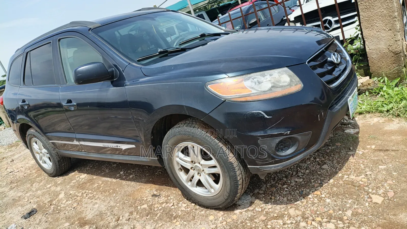 Hyundai Santa Fe 2012 Gray