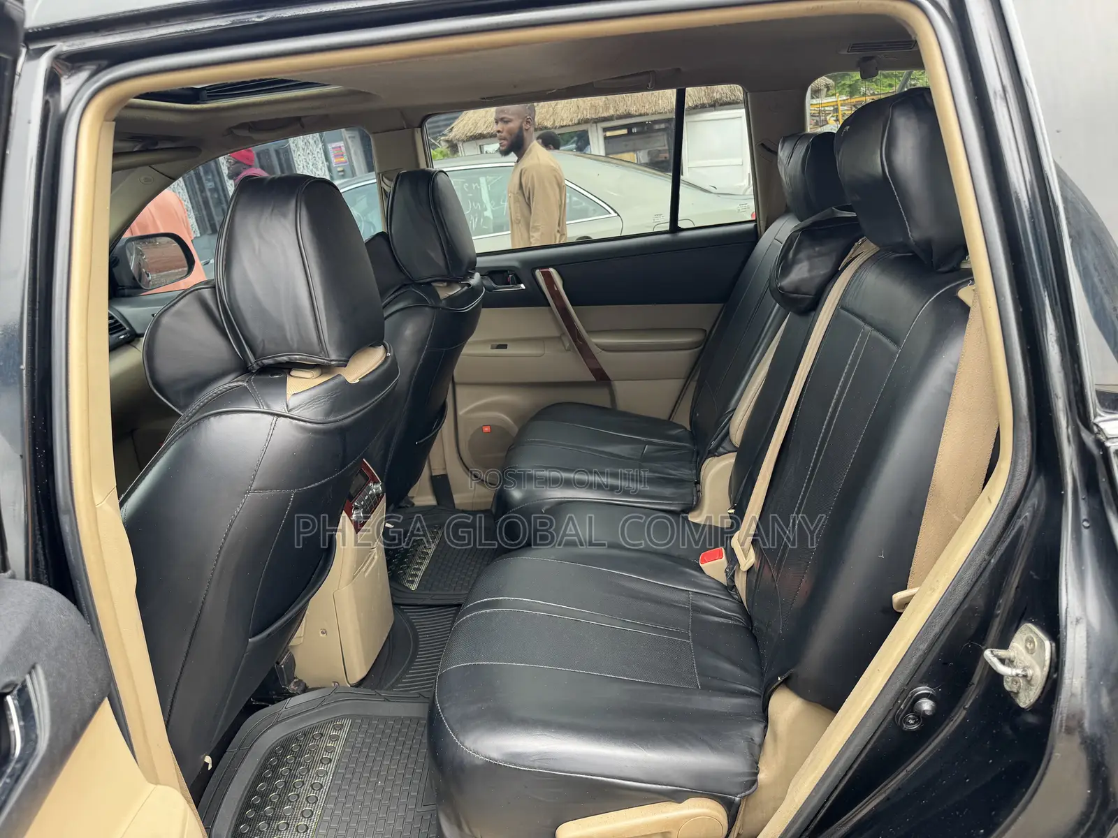 Toyota Highlander Limited 3.5l 4WD 2013 Black
