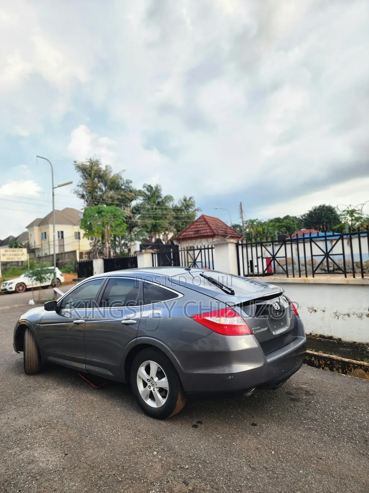 Honda Accord Crosstour 2010 Gray