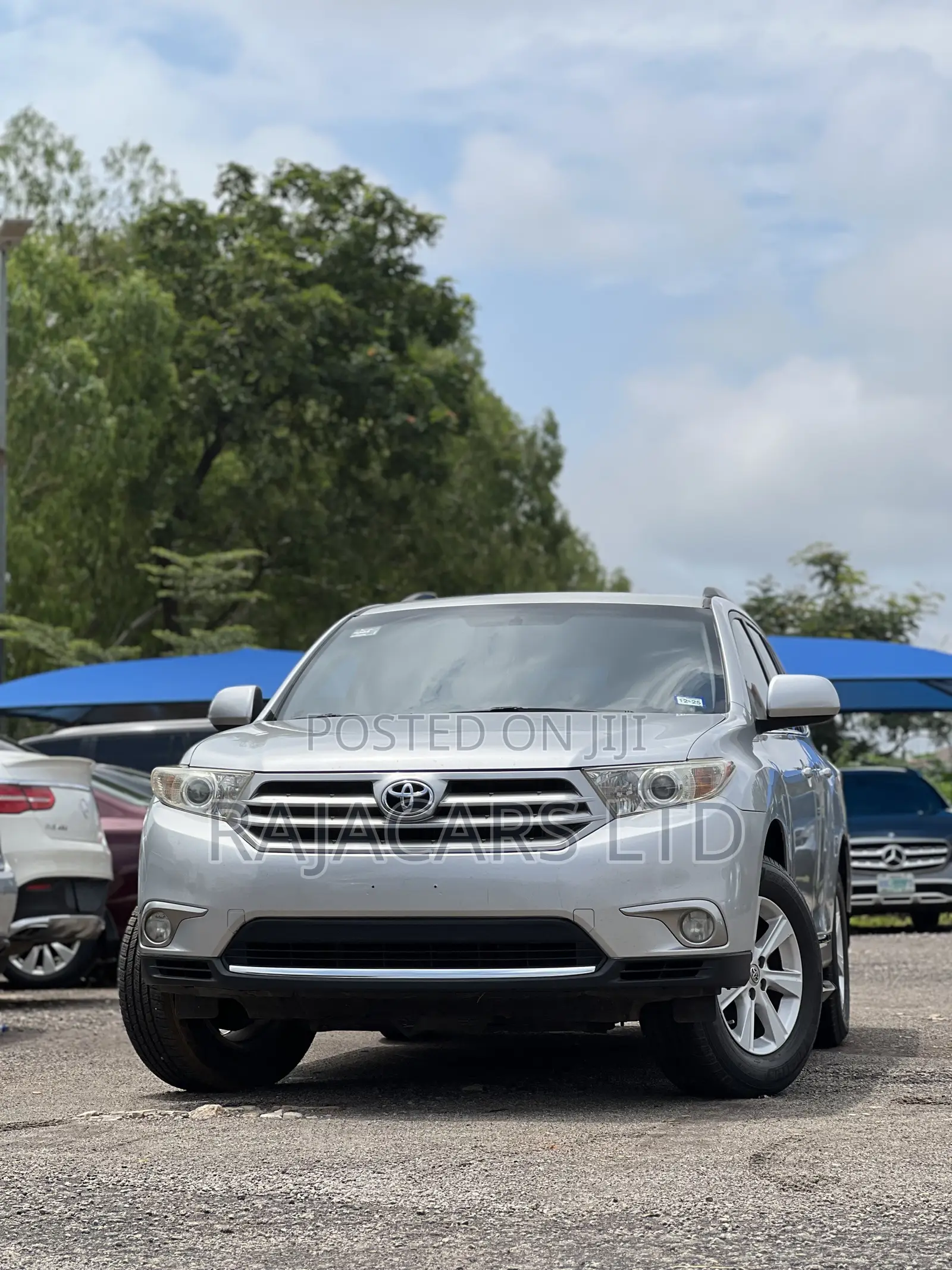 Toyota Highlander Limited 2011 Silver