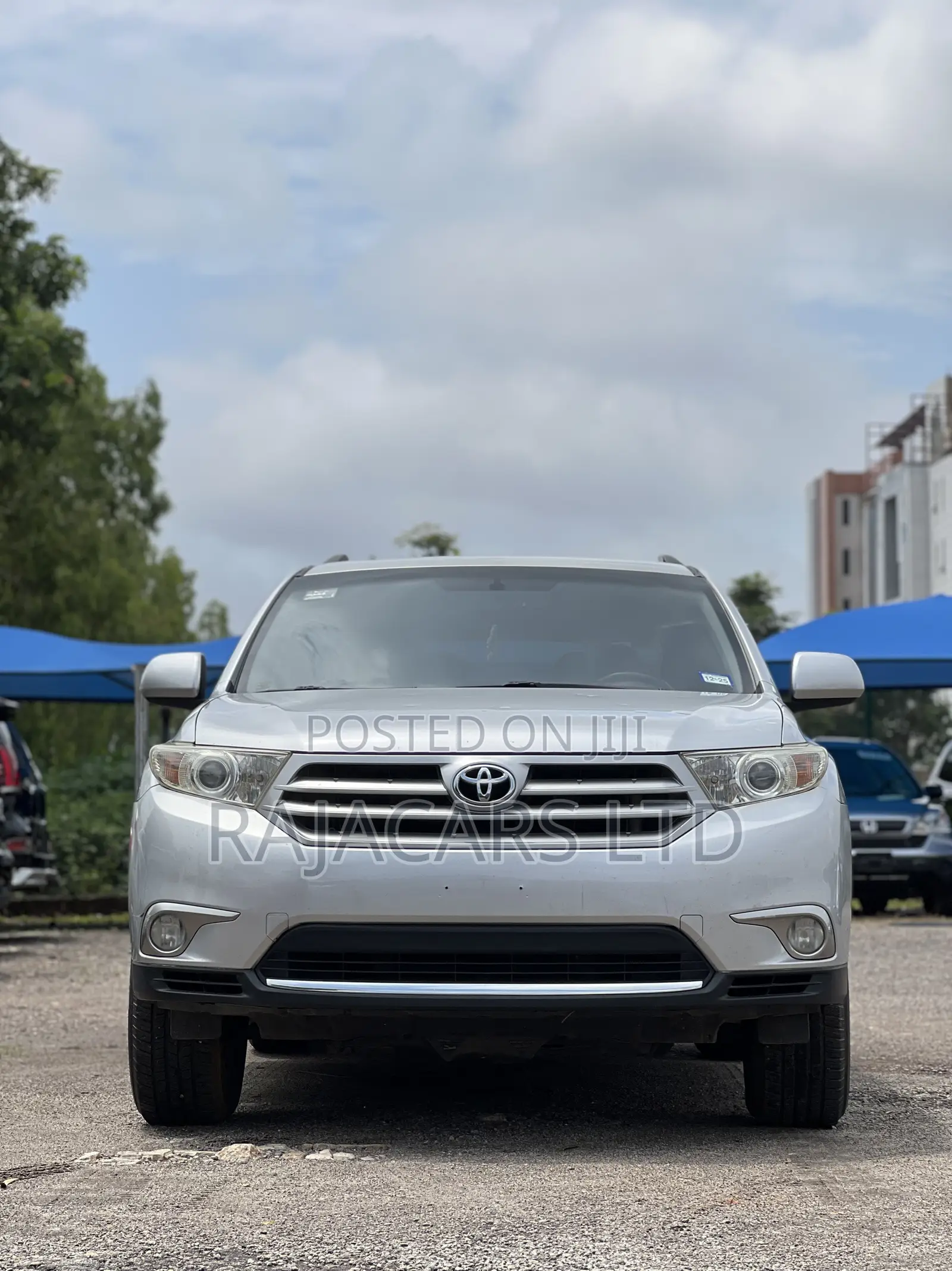 Toyota Highlander Limited 2011 Silver