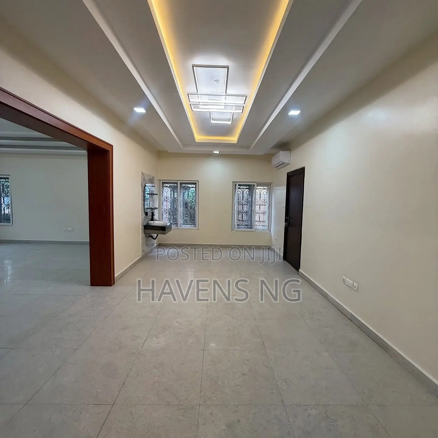 5bdrm Villa in Maitama for sale