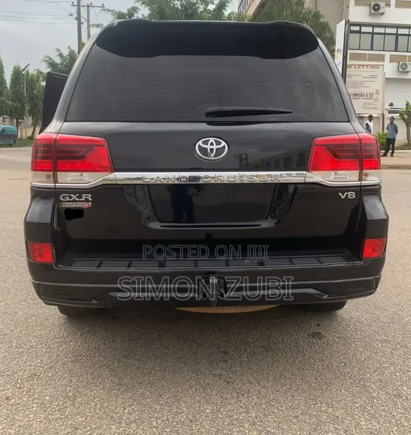 Toyota Land Cruiser 4.5 V8 GXR 2020 Black